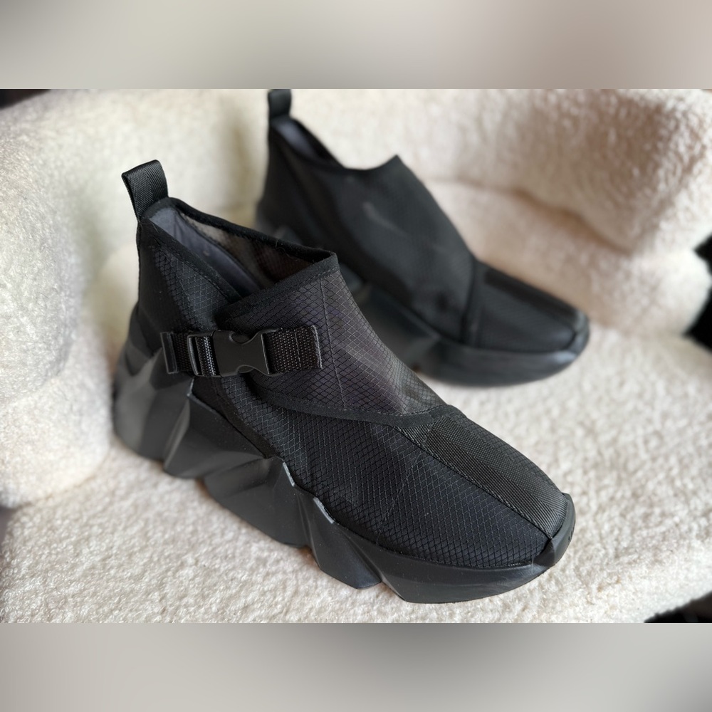 United Nude Space Kick Tek Sneakers
